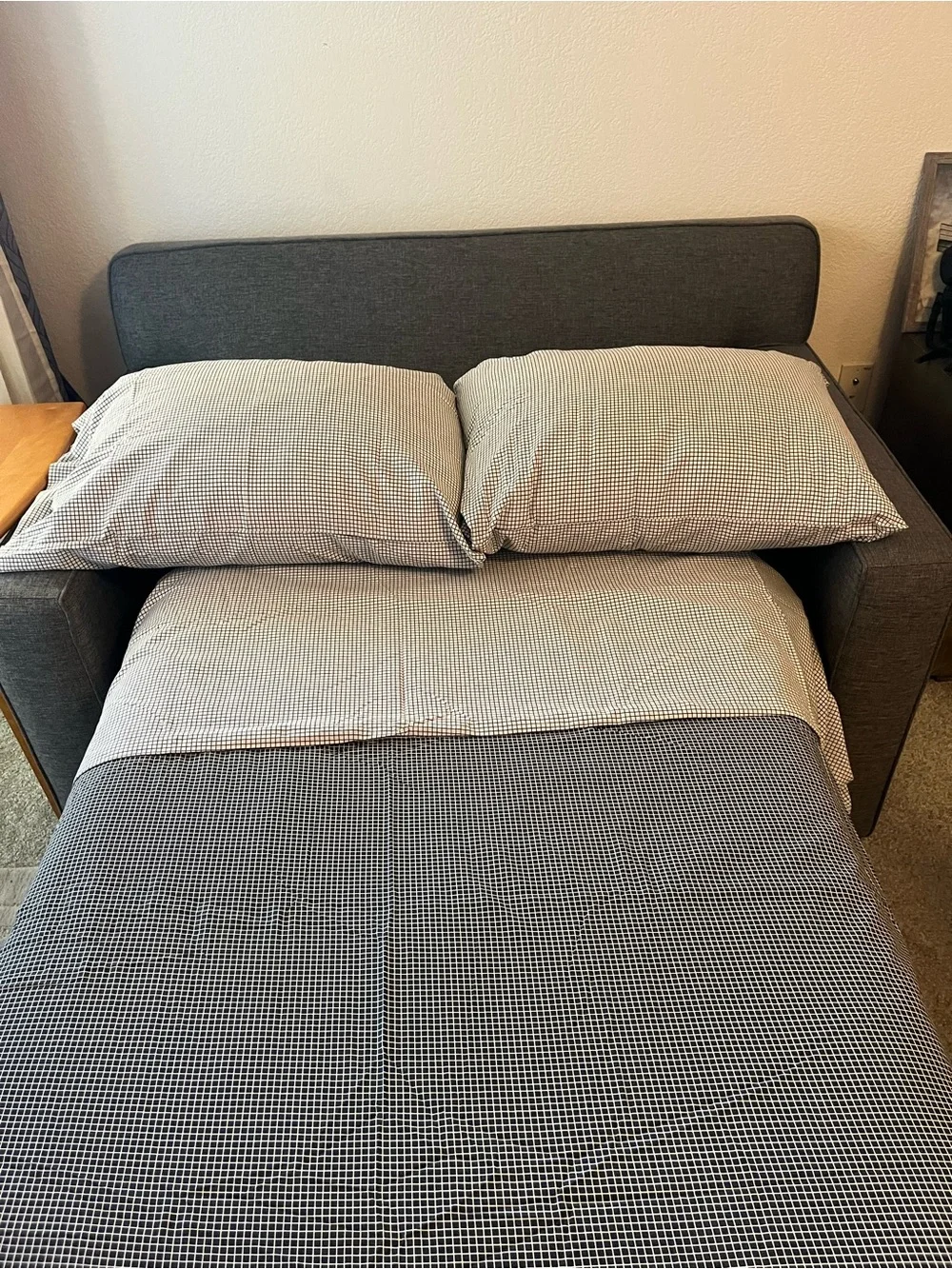 Classic IKEA Grid Pattern Q Duvet + 2 Pillowcases